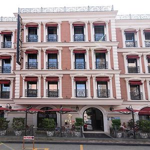 Eler Hotel